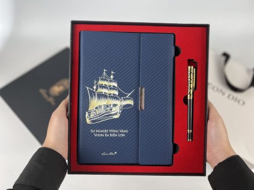 Bộ Quà Tặng Vươn Xa Biển Lớn The Classic Royalian