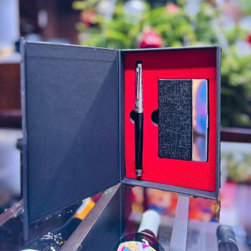 GiftSet Hộp Đựng Namecard (Card Holder) - Bút The Classic Matte Hill Black thumbnail 8