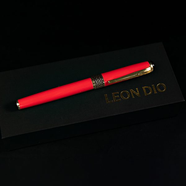Bút Ký Cao Cấp Leon Dio Primal Hive Red