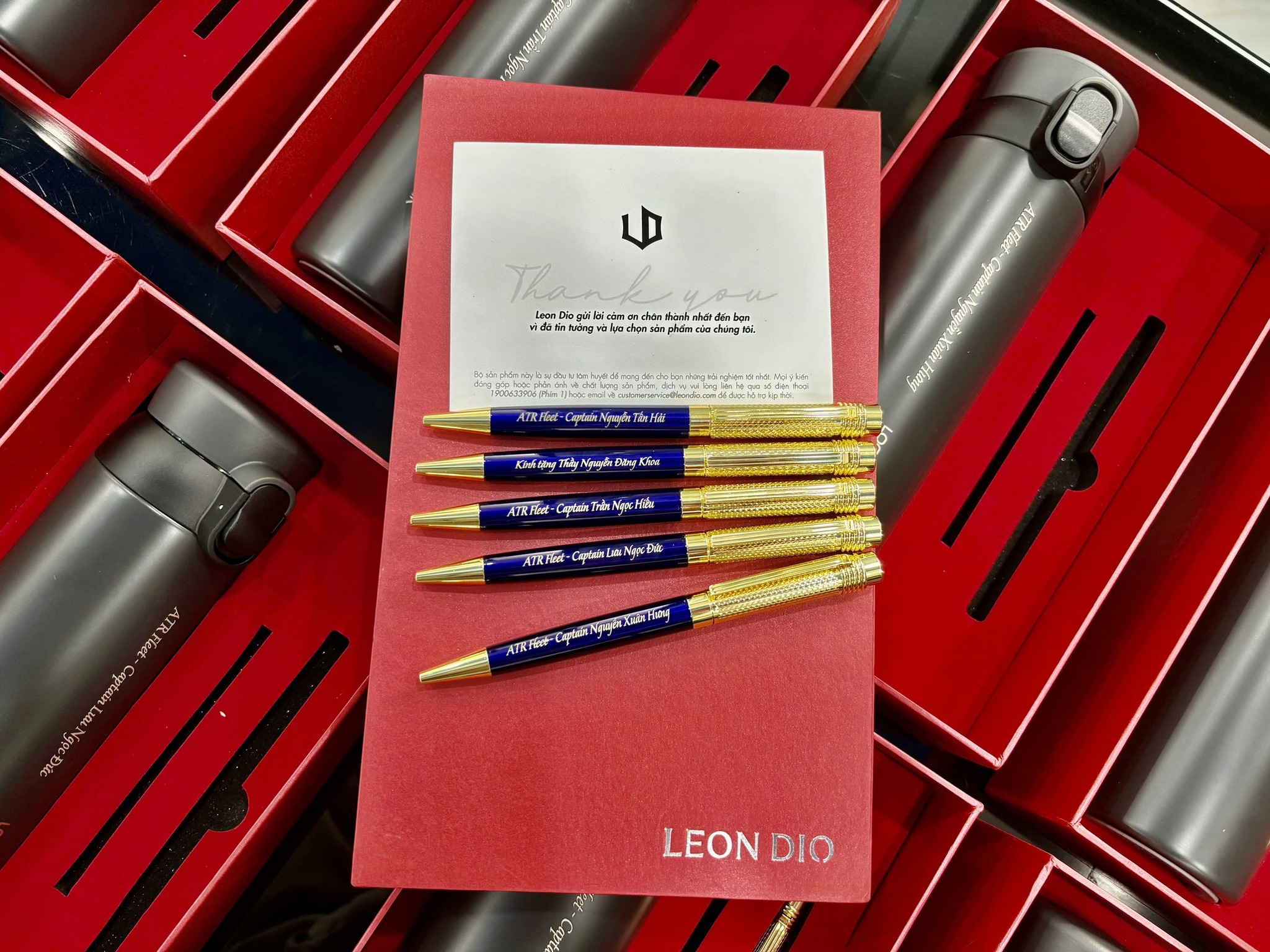 GiftSet Cao Cấp Sang Trọng Sổ Leon Dio Vươn Xa Biển Lớn - Bút  Primal Mentalen thumbnail 5
